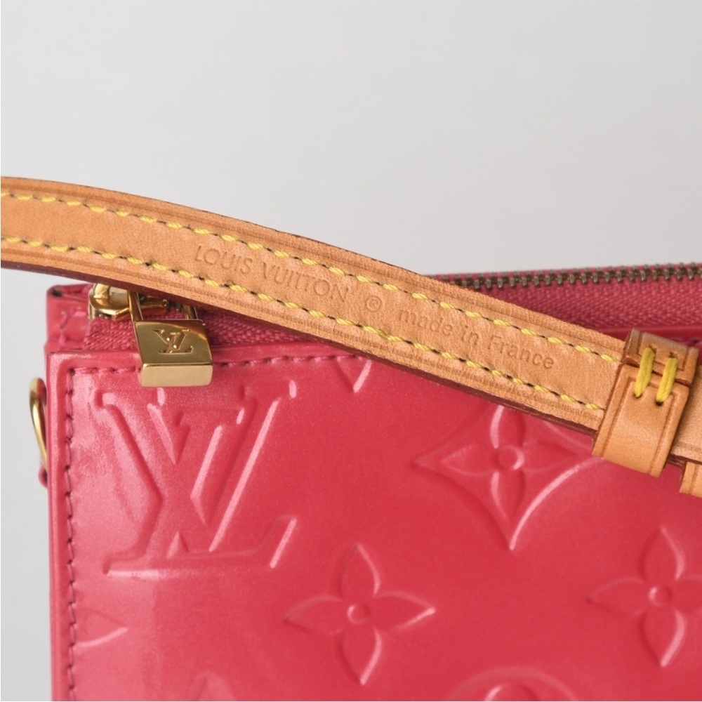 ❌SOLD❌ Authentic {Louis Vuitton} Lexington Pochette - Picture 10 of 15